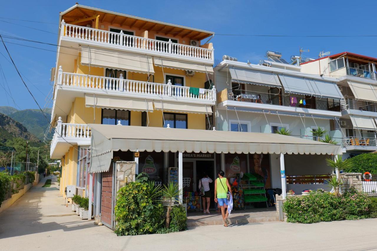 Alex & Sofi Hotel Himare Eksteriør bilde